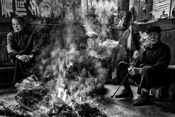 Passing the Time - Longsheng China - 2018